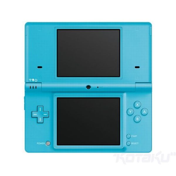 Nintendo DSi, light blue