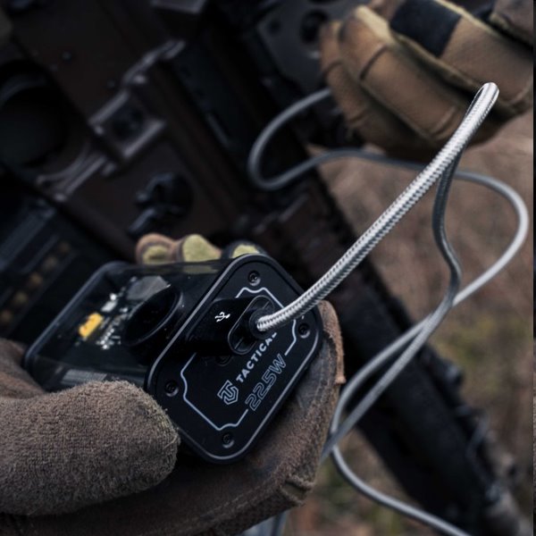 Tactical Powerbank C4 Explosive 9600mAh, čierna