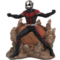 Figúrka Ant Man and the Wasp  Ant Man Gallery Diorama na pgs.sk